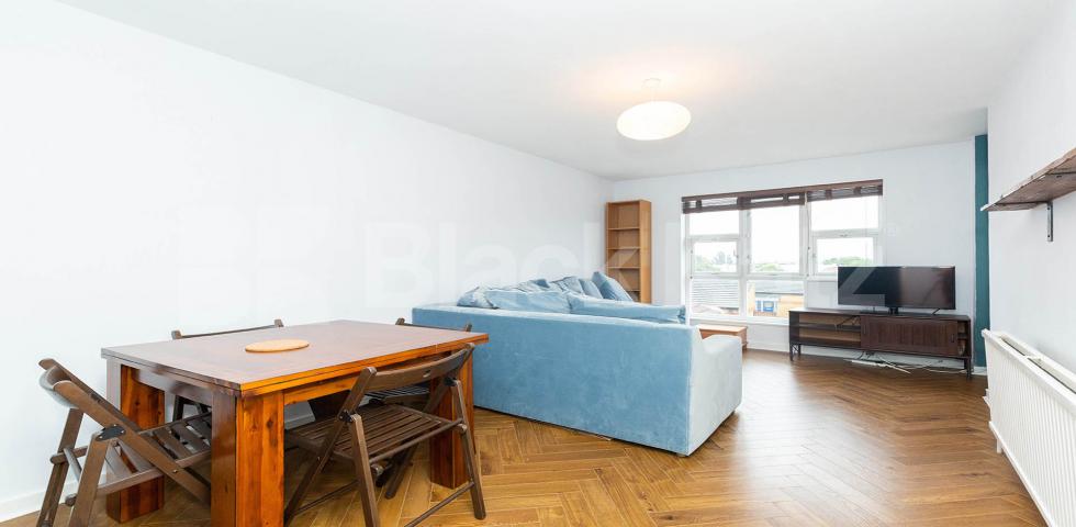 			STUNNING SPACIOUS ONE BED!, 1 Bedroom, 1 bath, 1 reception Apartment			 Warltersville Road, Archway / Crouch Hill